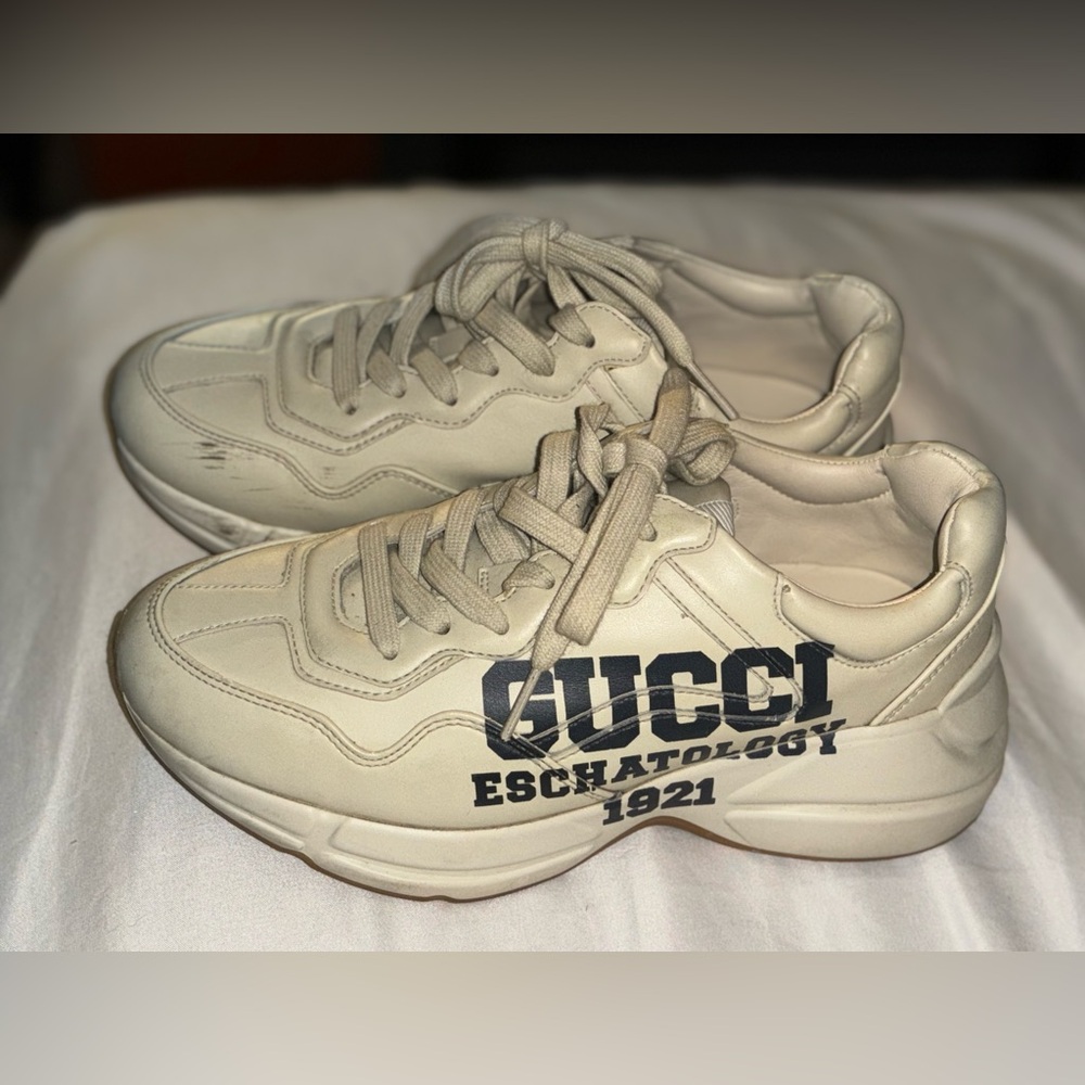 Authentic Gucci Rython
25 (Women's) size 5 original whit boxes 📦